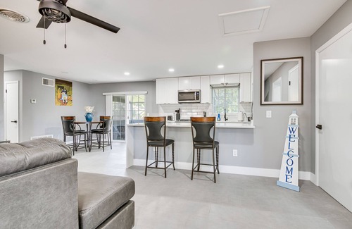 College Manor House | Cocoa Home w/Large Yard: 3 Mi to Indian River!