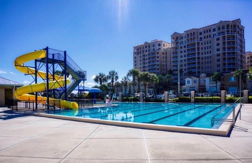 Bay Esplanade Apartment | Coconut Grove Beach Resort Suites 5 & 6