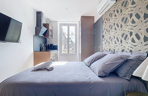 Montargis Apartment | Cocoon room