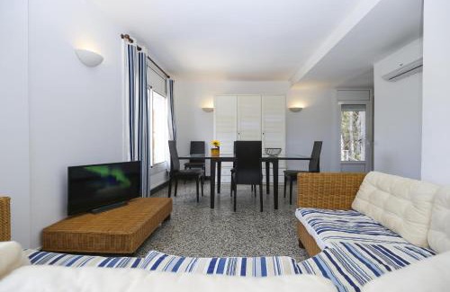 Cap de Salou Ski Chalet | Codolar Planetcostadorada