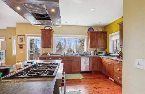 Waterbury Center House | Cody's Clubhouse