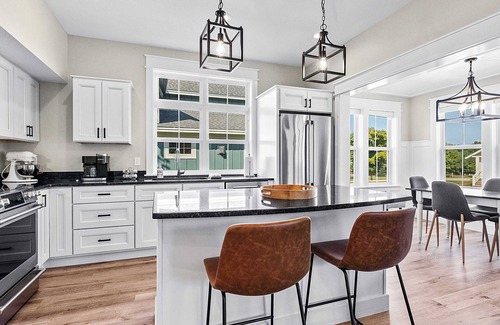 Empire House | Coho Cottage, Village of Empire MI, Steps from SBD