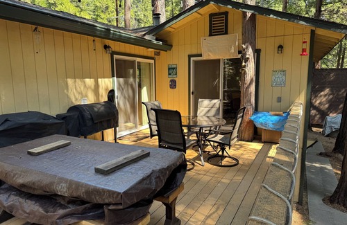 Cold Springs Cabin | Cold Springs Cabin - Charming 2 Bedroom retreat