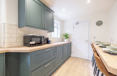 Coleraine Apartment | Coleraine, Northern Ireland - River Bann Rooms (Room 8)