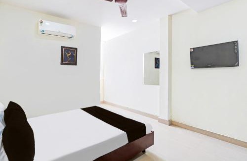 Guduvancheri Hotel | Collection O Guduvancheri Railway Station