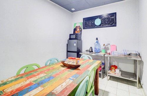 Legian Hotel | Collection O Legian Near Legian Beach