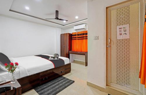 Guwahati Hotel | Collection O Rani Gate Guwahati Formerly Lakhi Guest House