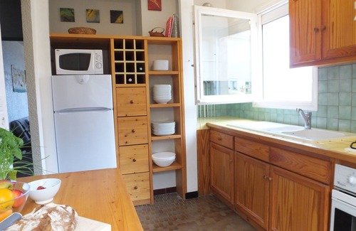 Collioure Apartment | Collioure Seafront Apartment with Parking - Falco