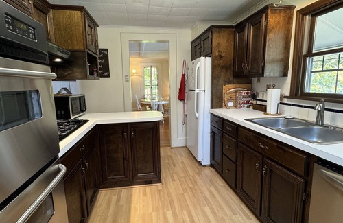Oneonta House | Colone Cottage, Goodyear Lake, swimming, fishing, 3 kayaks, captivating view