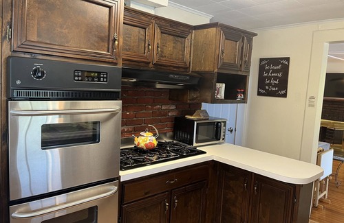 Oneonta House | Colone Cottage, Goodyear Lake, swimming, fishing, 3 kayaks, captivating view