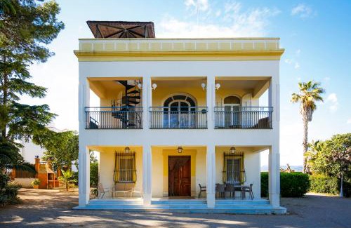 Vila-Seca Villa | Colonial Planet Costa Dorada