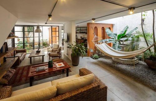 La America Villa | Colonial Villa in Laureles, Unique&Special House