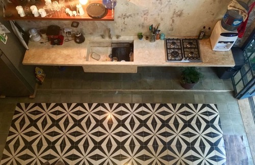 Barrio de Santiago House | Colonial with artistic touch house