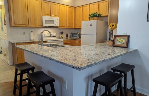 Sunset Beach Condo | Colony II at Oyster Bay, 3BR/2BA,1st floor, Labor day open #125 p night