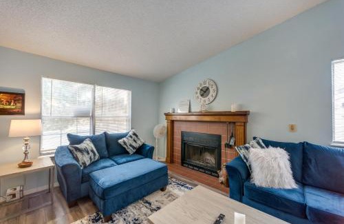 Northwest Colorado Springs House | Colorado Springs Home Large Backyard with Fire Pit!
