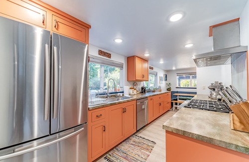 Trinidad House | Colorful, dog-friendly home w/covered furnished deck, large lawn, & gas grill