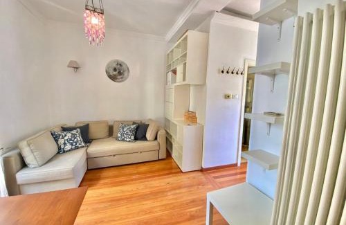 Washington Apartment | Coluccio Home 15