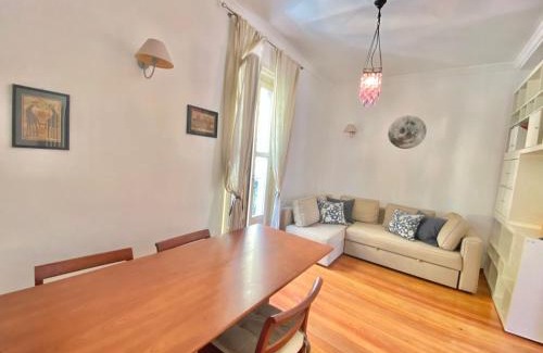 Washington Apartment | Coluccio Home 15