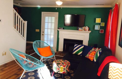 Rosewood House | Columbia Metropolitan Getaway