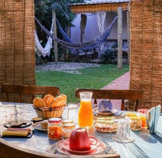 Pontal House | Com Verso e Prosa RePouso - SIMPLES e charmosa a poucos passos do centro histórico