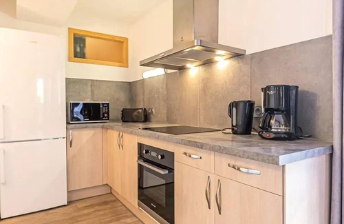 Aussois Apartment | COM400 :Apartment in quiet area close to free shuttle bus and swimming pool