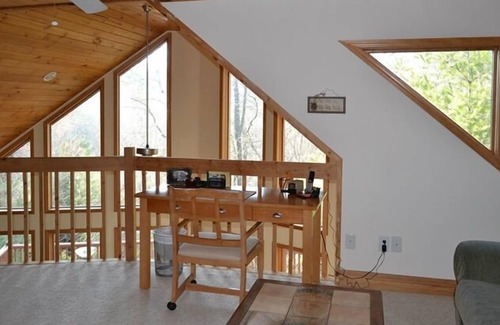 Helen Cabin | Come Catch A Dream At The Dreamcatcher Cabin