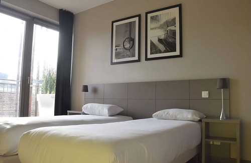 9th Arrondissement Hotel | Come Create Memories w/Fun-filled Adventures at this Paradise! Pets Are Welcome