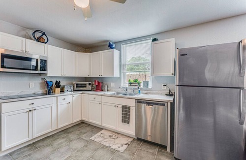 St. Petersburg - Clearwater House | Come enjoy this unique Mother In-Law Suite