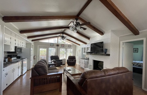 Hatteras Cottage | Come stay at Wild N Wonderful and Enjoy the Indoor Pool!