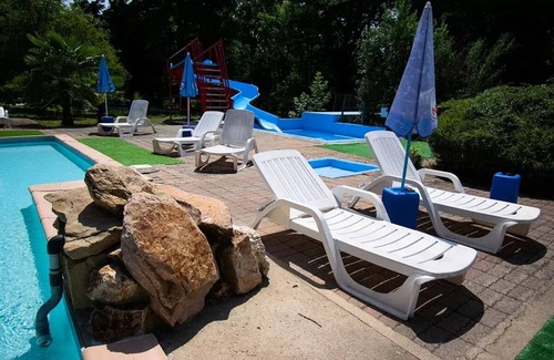 Saint-Honore-les-Bains House | Comfort 2-bedroom mobile home, air-conditioned, sleeps 4