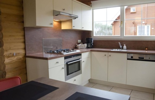Zutendaal House | Comfort 6-person bungalow in the holiday park Landal Mooi Zutendaal