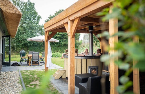 Schoorl House | Comfort 6-person children's residence in the holiday park Landal Berger Duinen