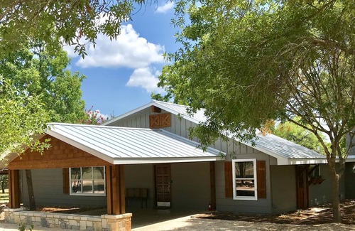 Comfort Cottage | Comfort Acres on the Guadalupe River Ranch (secluded) House and Small Party Barn