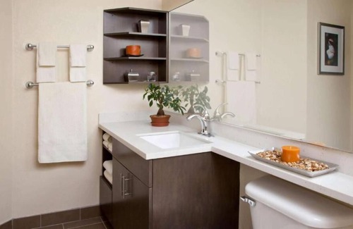 Fossil Creek House | Comfort and Convenience! Free Onsite Parking, Pets Allowed