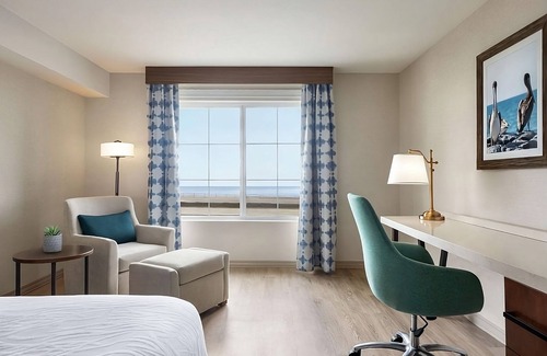 Carlsbad Hotel | Comfort and Relaxation! Onsite Pool, Pets Allowed, Steps to Beach!