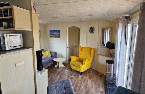 Renesse Ski Chalet | Comfort chalet in Renesse at the 5* Beach & Camping Resort Julianahoeve