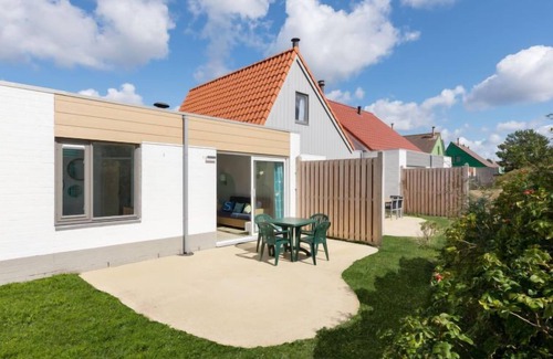 Zandvoort House | Comfort Cottage by Interhome