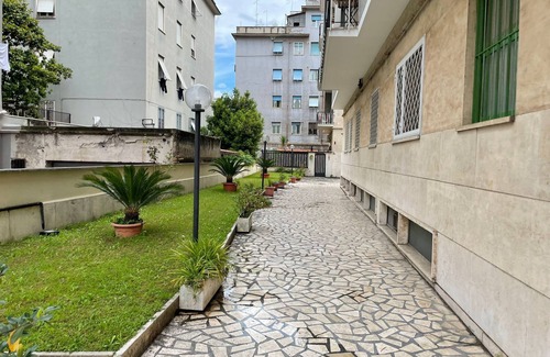 Prenestino-Centocelle Apartment | Comfort five stops from downtown
