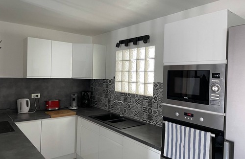 Saint-Genies-de-Comolas House | Comfortable villa with private pool