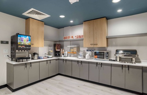 West Panama City Beach Hotel | Comfort Inn & Suites Panama City Beach - Pier Park Area