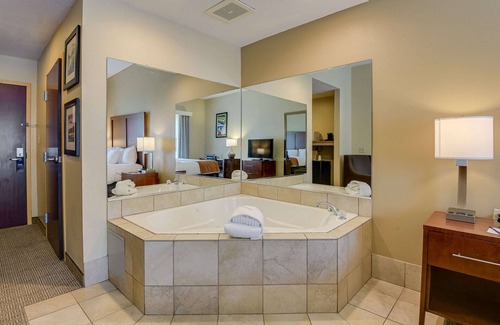 Gracewood Hotel | Comfort Inn & Suites Augusta Fort Eisenhower Area