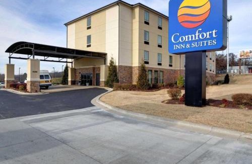 Fort Smith Hotel | Comfort Inn & Suites Fort Smith I-540