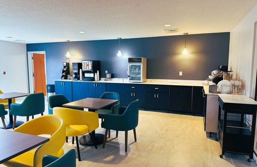 Sheboygan Hotel | Comfort Inn & Suites Sheboygan I-43