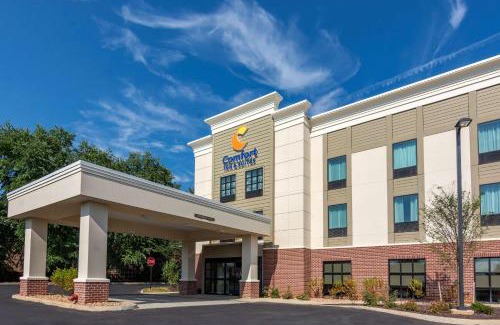 Rio Hotel | Comfort Inn & Suites Charlottesville Hollymead Town Center