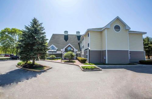 Concord Hotel | Comfort Inn