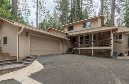 Arnold House | Comfort Pines