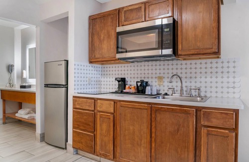 Auburn Hills Hotel | Comfort Suites Auburn Hills-Detroit