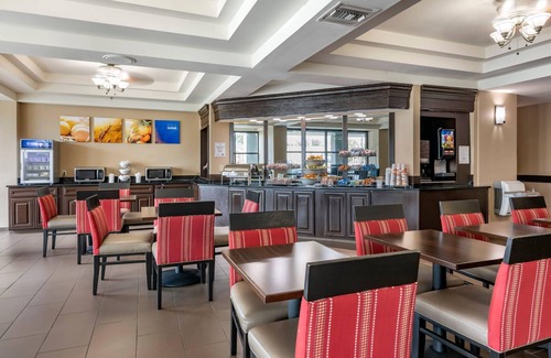 Southside Hotel | Comfort Suites Baymeadows Near Butler Blvd