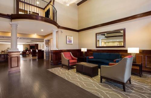 Monmouth Junction Hotel | Comfort Suites Near University