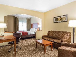 Park Central Hotel | Comfort Suites North Dallas